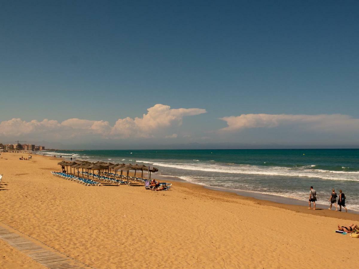 Вілла Chalet Geraneos 3 Торрев'єха Екстер'єр фото
