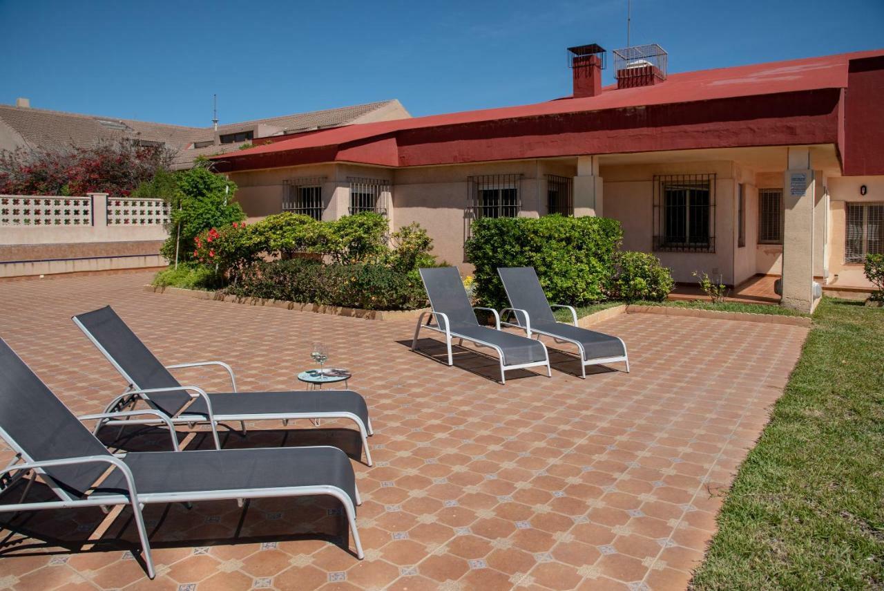 Вілла Chalet Geraneos 3 Торрев'єха Екстер'єр фото